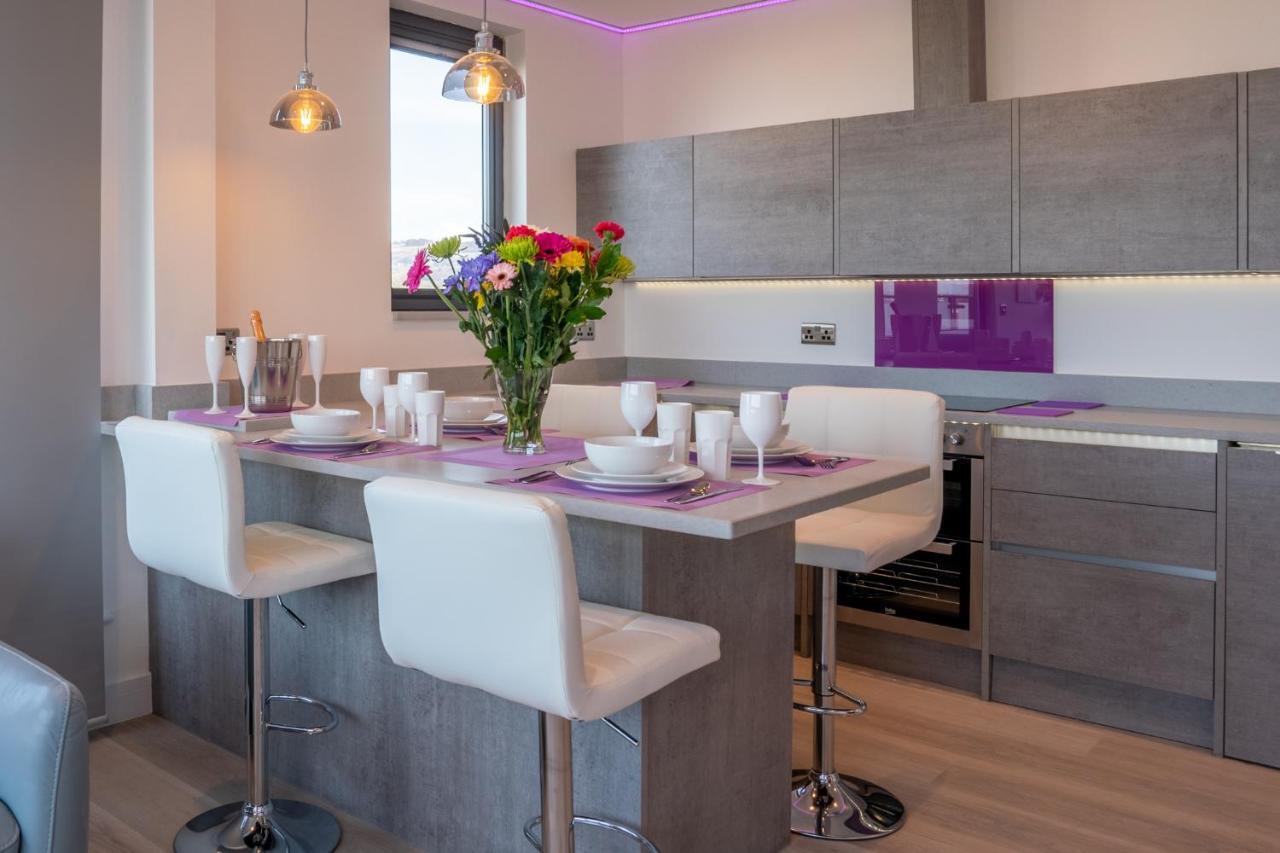 Central Penthouse With Hot Tub & Views 22 Cheltenham Extérieur photo